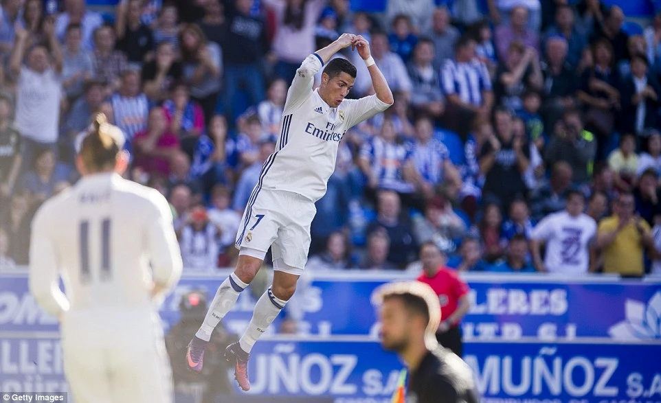 Cristiano Ronaldo trebao manje utakmica od Messija za 300 golova