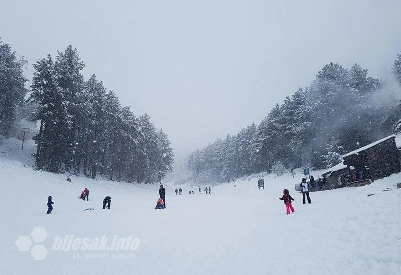 Rujište: Snježna idila privlači mnogobrojne turiste