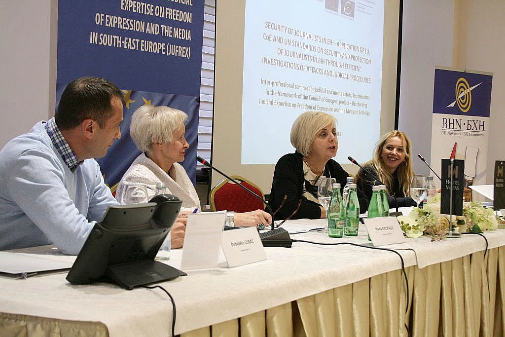  Napadi na novinare uzrokuju strah i imaju poguban utjecaj na slobodu izražavanja