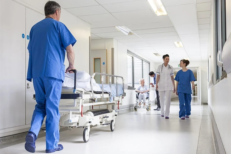 Prva žrtva morbila među zdravstvenim radnicima