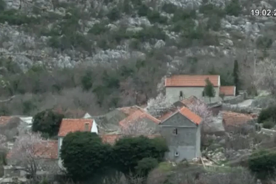 Popovo polje: U cijelom selu žive samo dvije starice