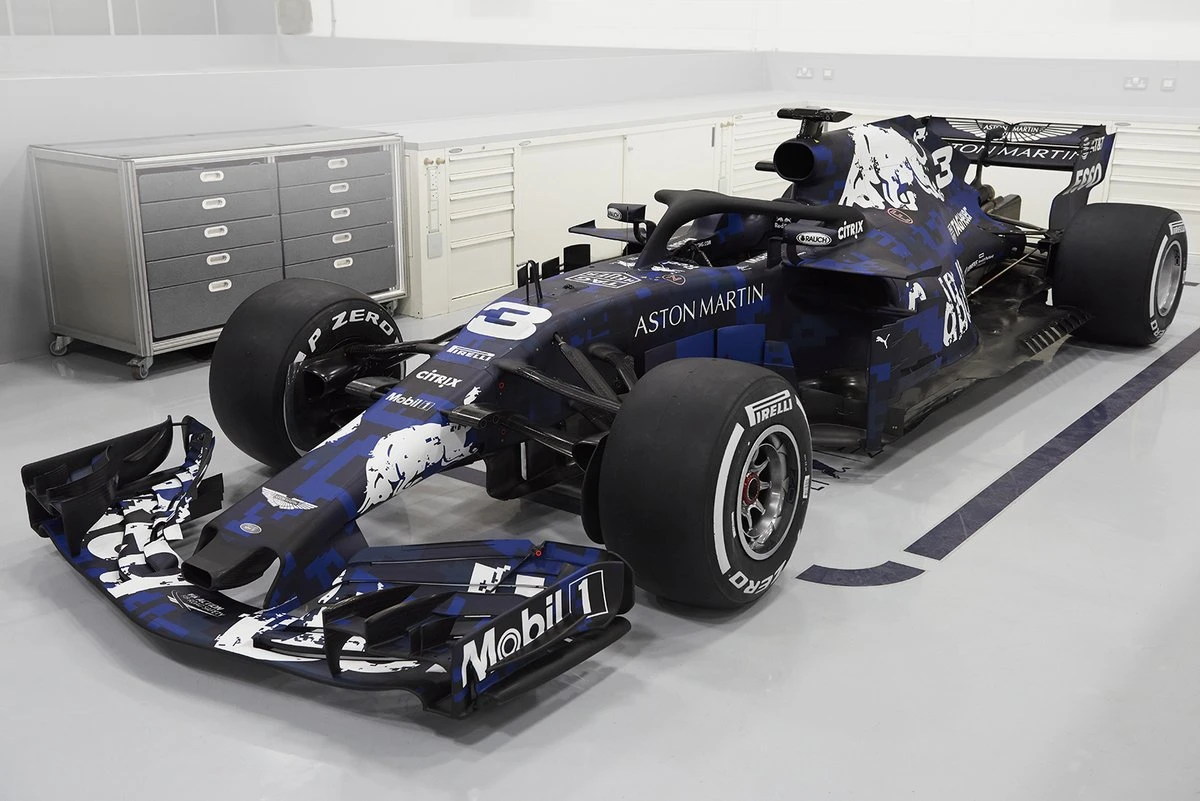Red Bull predstavio novi bolid