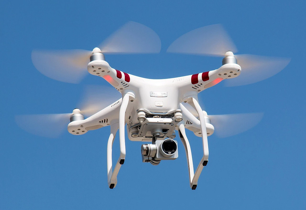 Amerikanci i Ukrajinke uhićeni zbog špijunaže dronom u Beogradu?