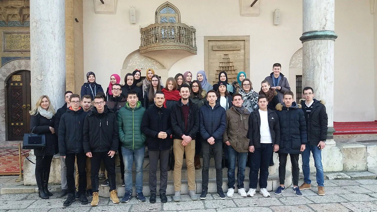 Srednjoškolci iz Mostara i Trebinja u Sarajevu: Učimo o različitostima