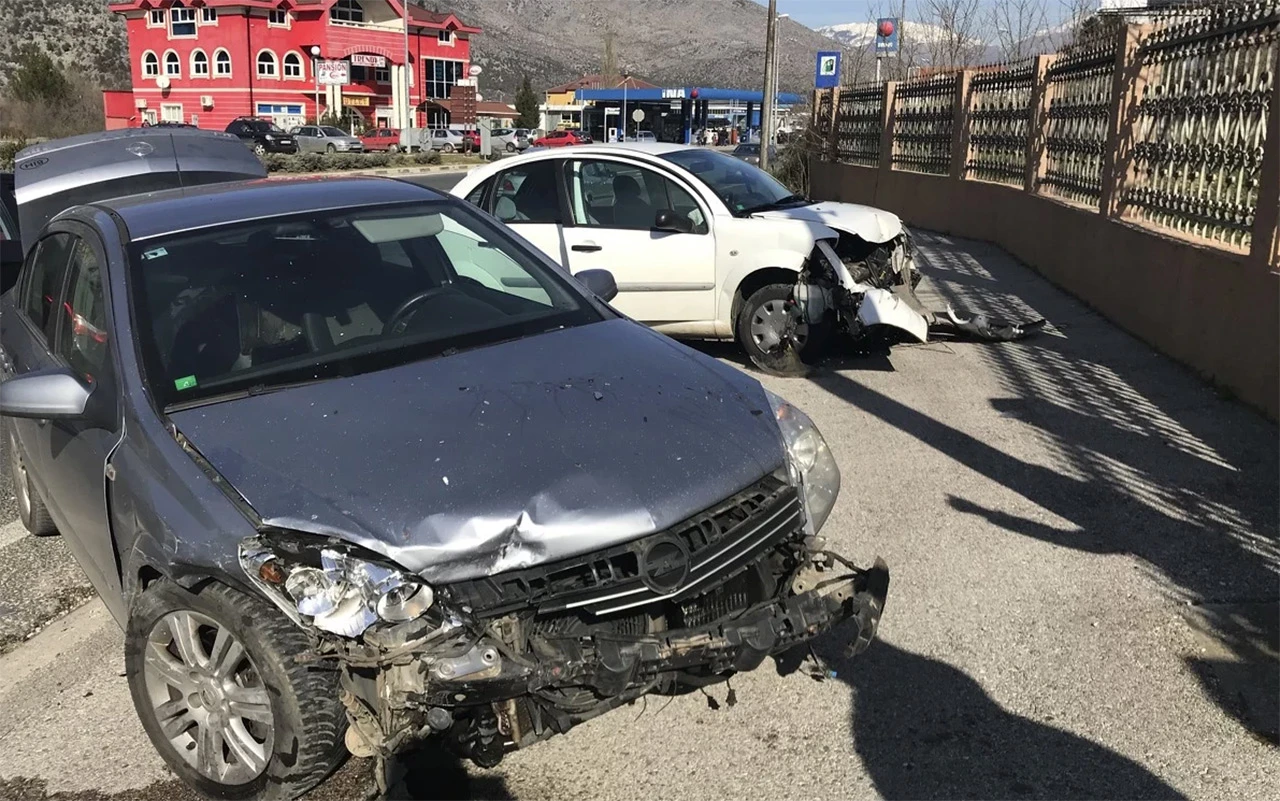 Jedna osoba ozlijeđena u težem sudaru na ulazu u Mostar