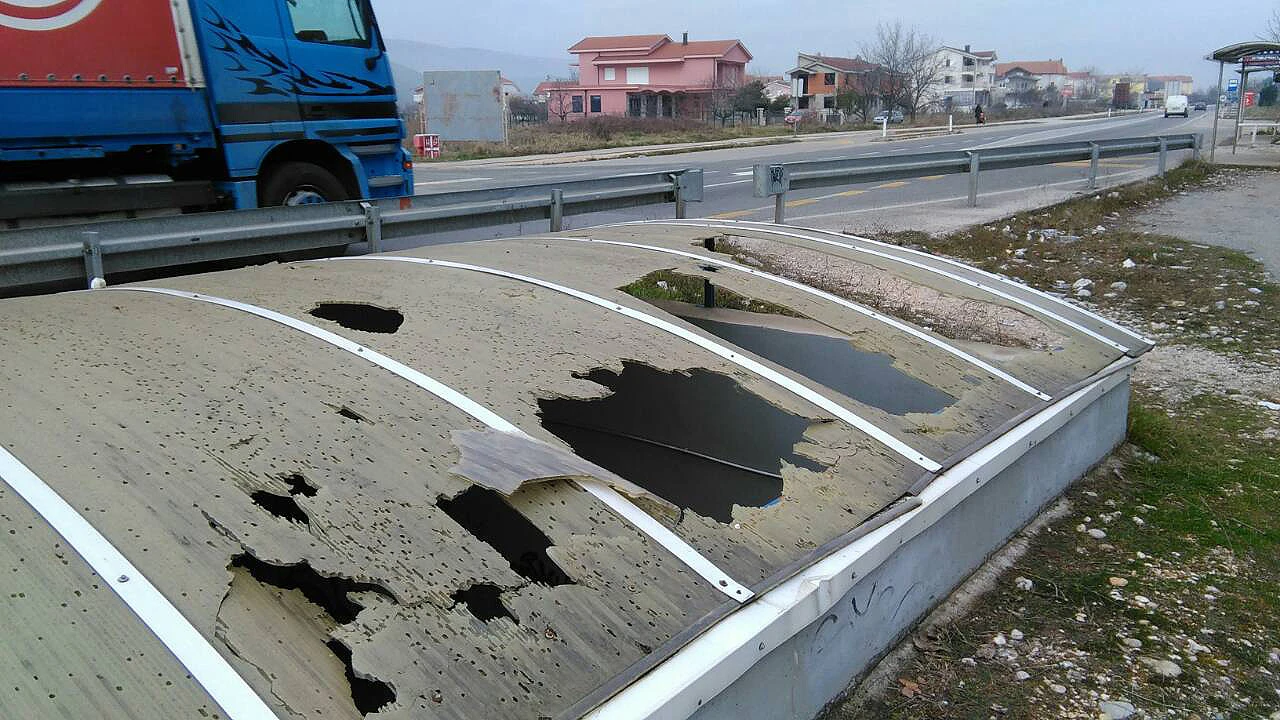 Učenici ne mogu koristiti podhodnik na Buni: Tko će čije dijete nositi  na duši?