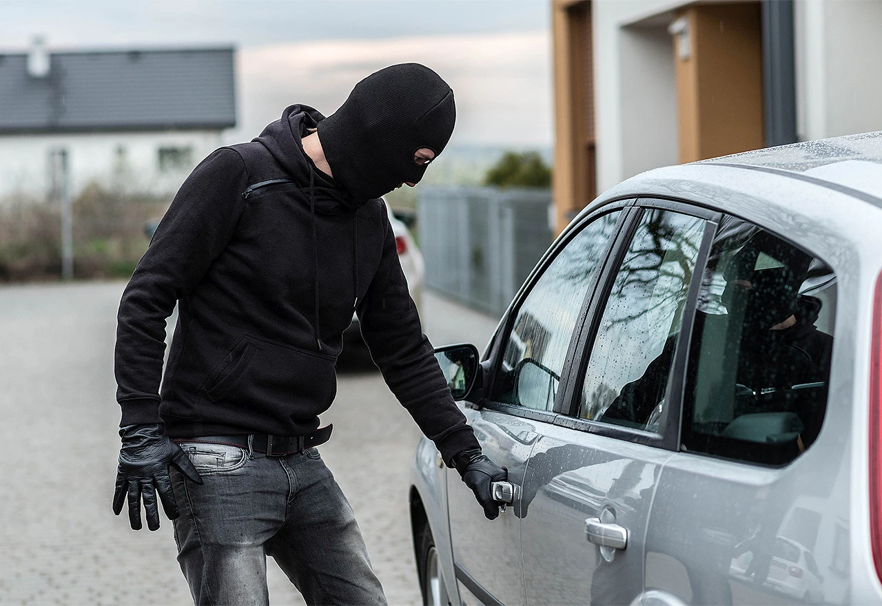 Trostruko manje krađa automobila u HNŽ-u