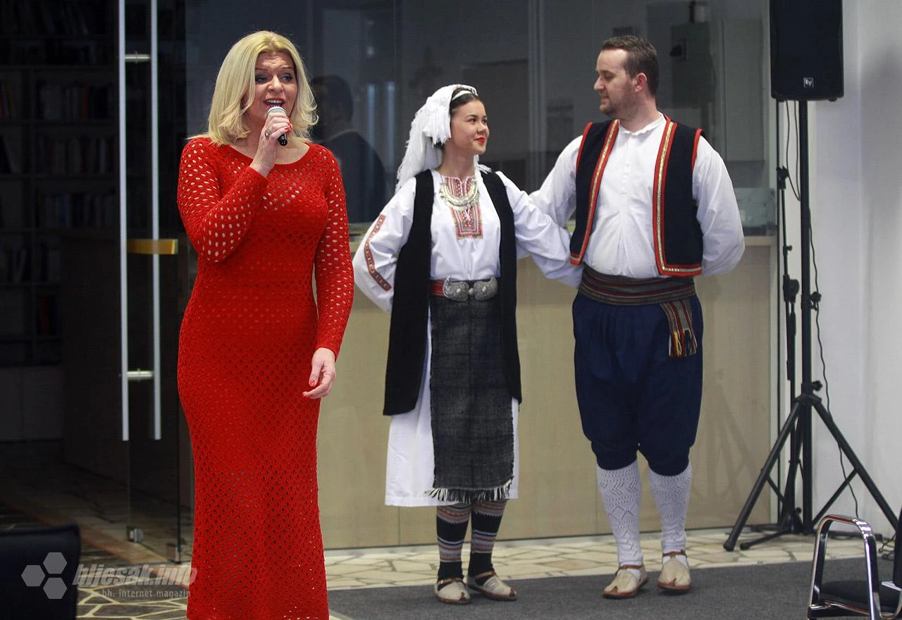 Široki Brijeg: Na predstavljanje knjige poezije došlo šest ljudi