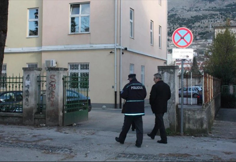 Iz mostarske škole tvrde: Naše učenice nisu sudjelovale u tučnjavi