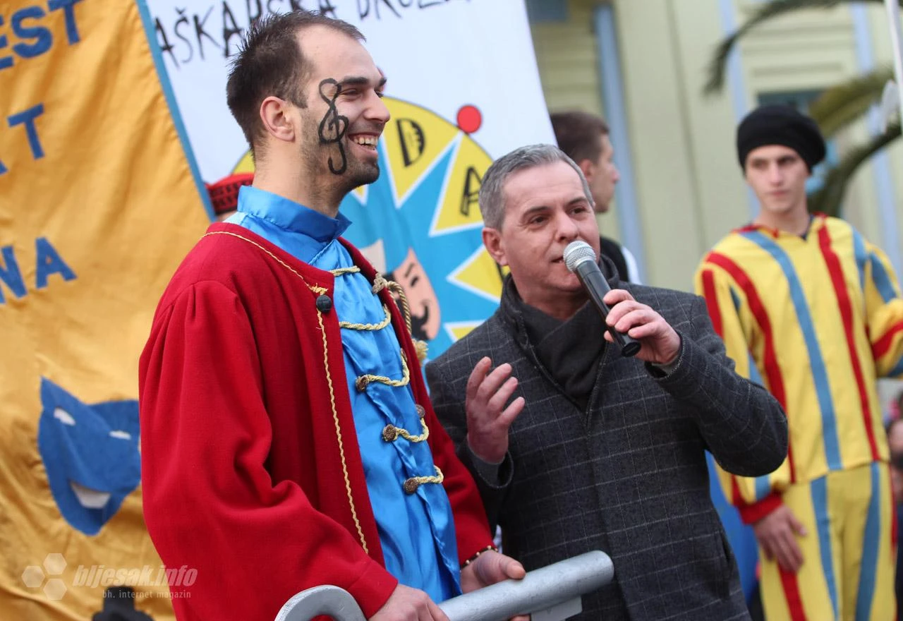 Čapljinci će spaliti suca koji je osudio generala Praljka