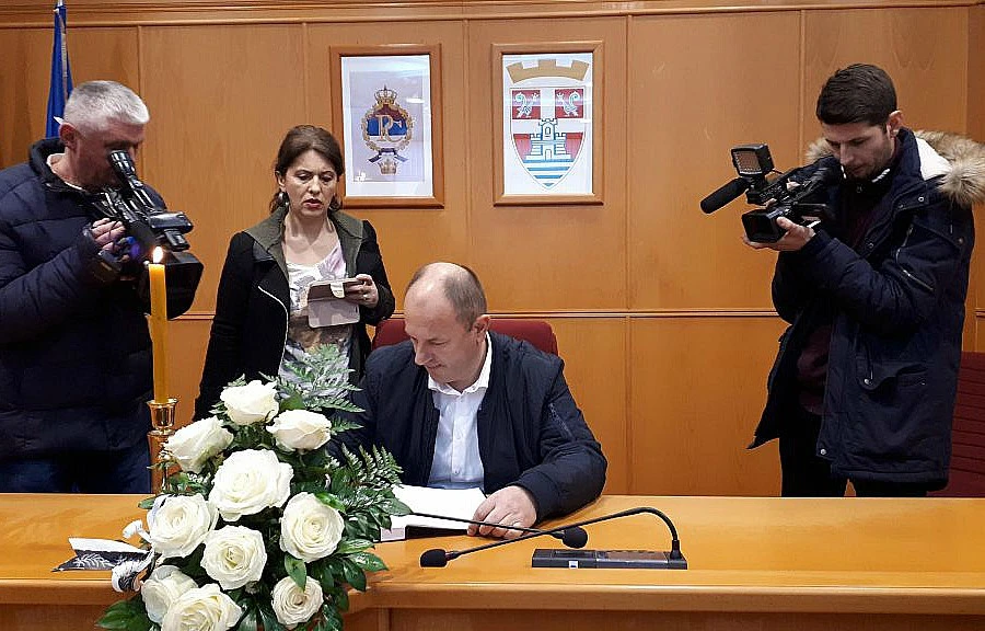 Trebinje se oprašta od svog Nebojše Glogovca 