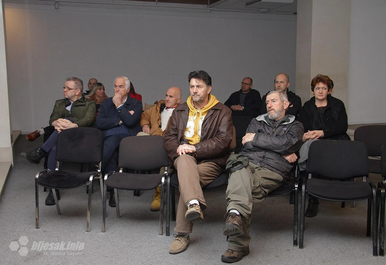 U Mostaru predstavljena knjiga ''Hrvatske novinarske tragedije 1945-1995''