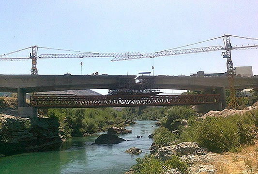Mostar dobiva novi most nakon deset godina gradnje   