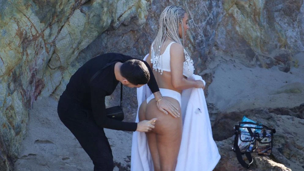 Zanimanje: Uljepšavatelj stražnjice i međunožja Kim Kardashian!