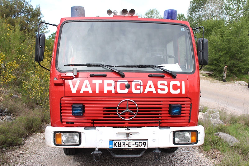 Livanjskim vatrogascima donirana oprema