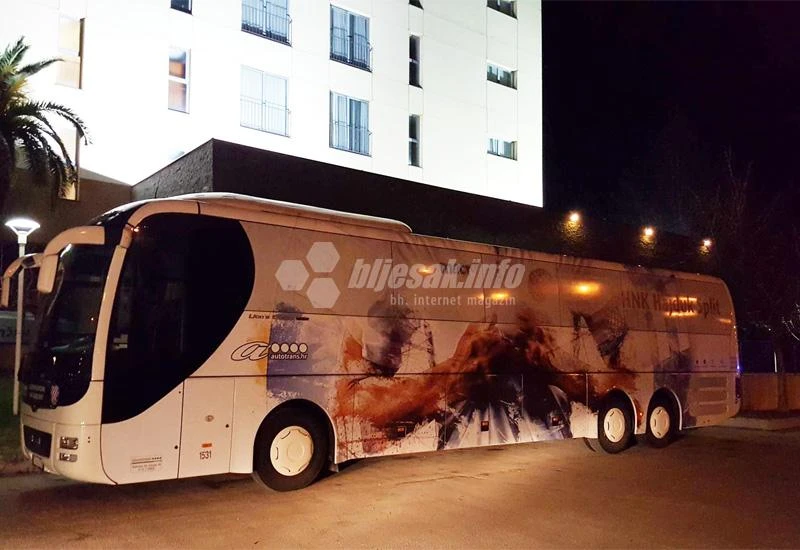 Igrači i stručni stožer Hajduka stigli u Čapljinu
