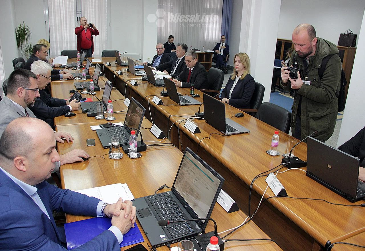 Vlada utvrdila Prijedlog zakona o izmjeni Zakona o doprinosima   