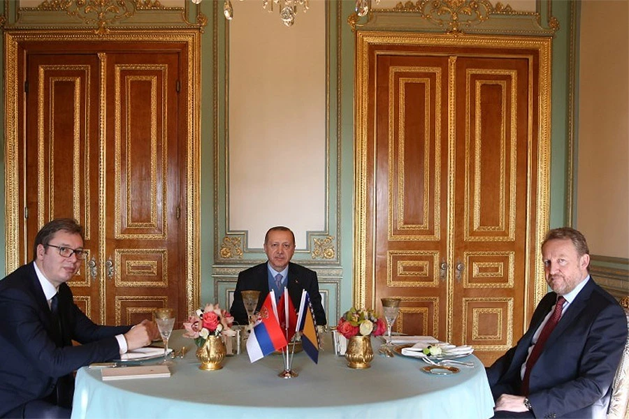 Izetbegović: Vučić obećao da Srbija više nikada neće ugrožavati BiH