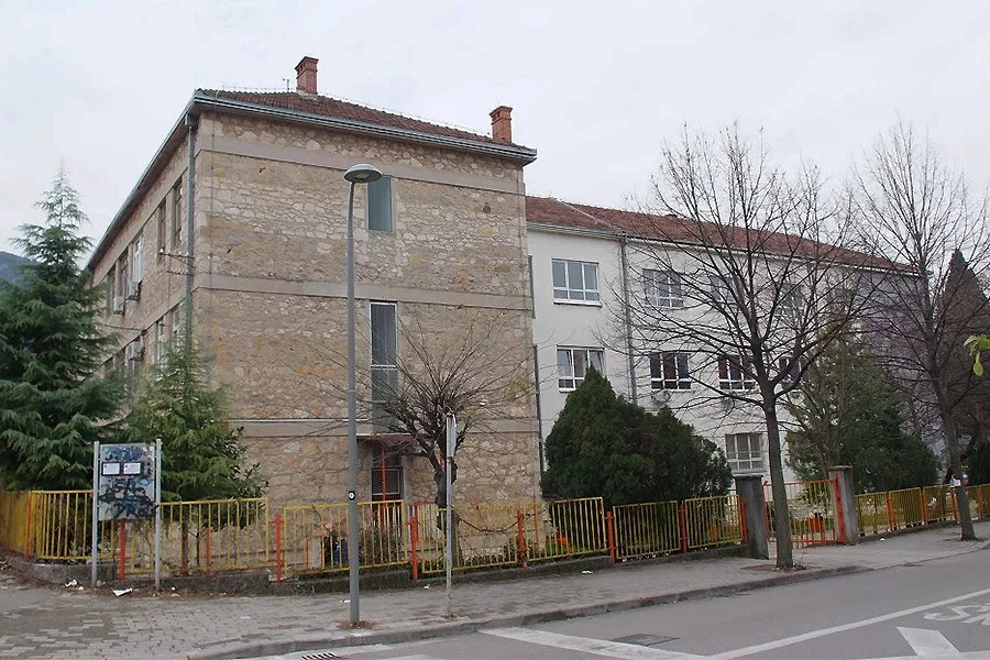 Škola o uniformama: Sve je prekinuto