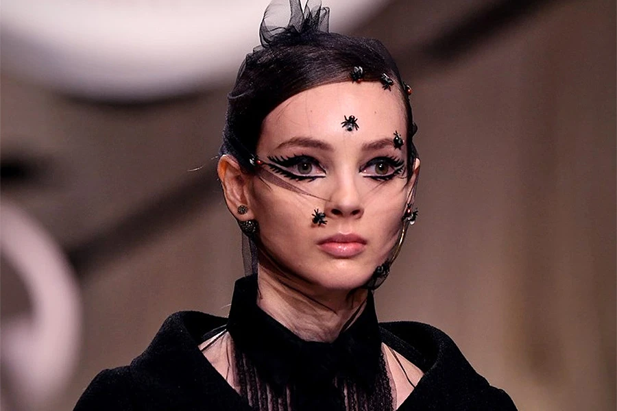 Mostarka zablistala na reviji modne kuće Dior u Parizu