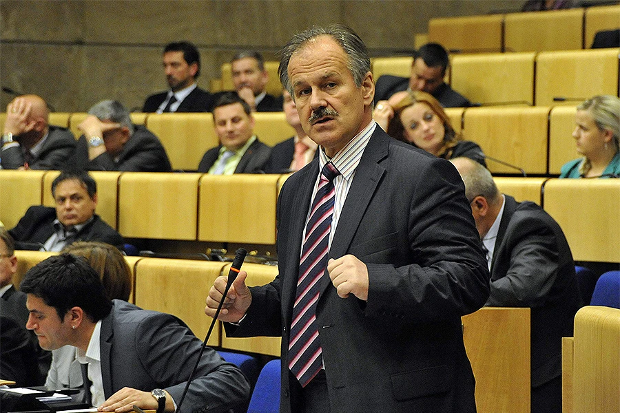 Osmanović: Zastupnici SDP-a i DF-a željeli su da "unište" zakon o MIO