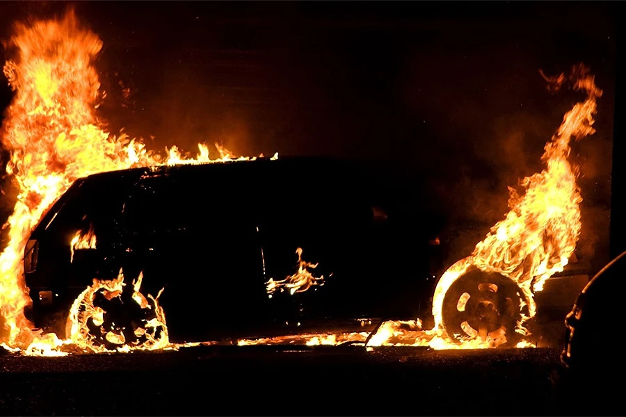 Čapljina: Požar na osobnom automobili