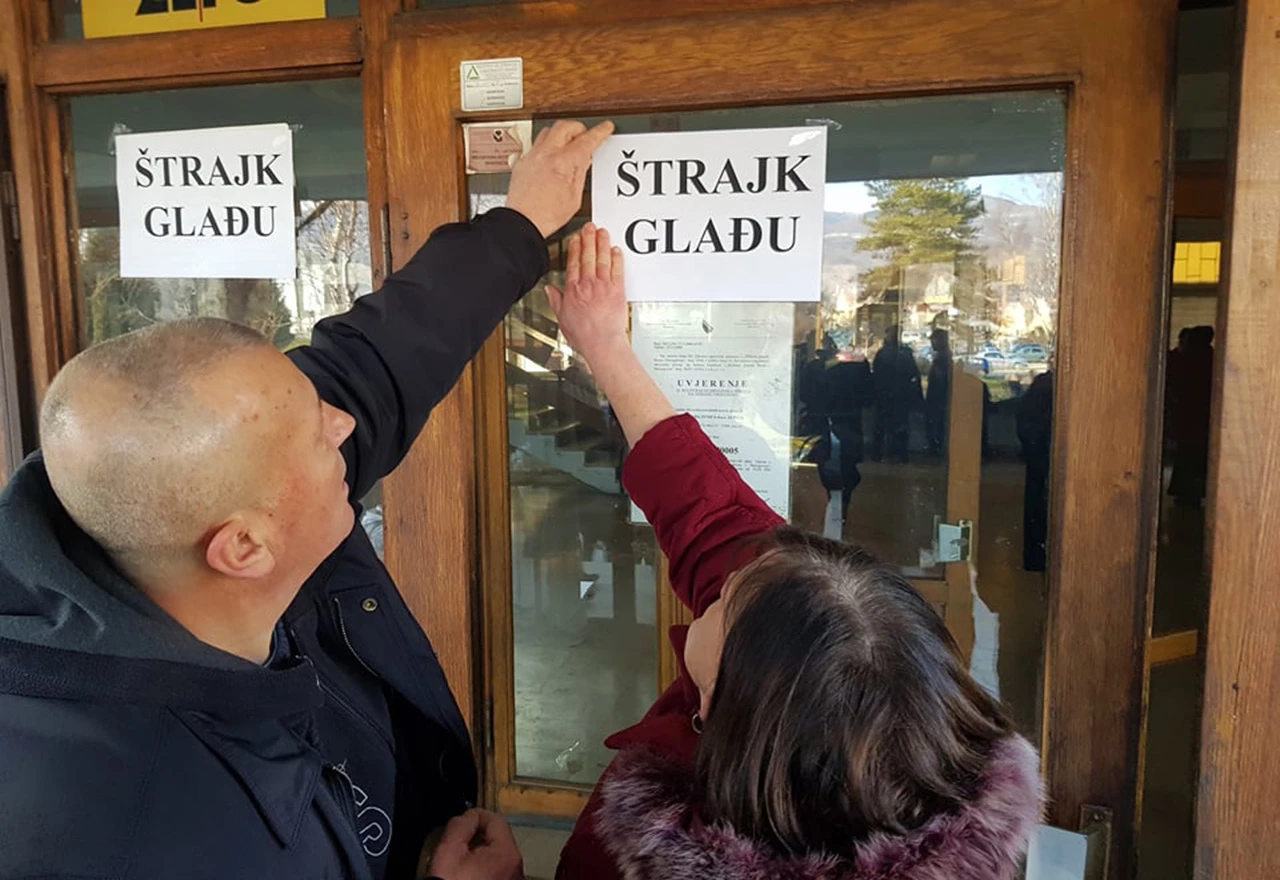 Štrajk glađu radnika zeničke Željezare