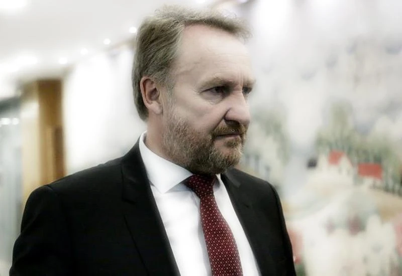 Klanj(anj)e u troje 