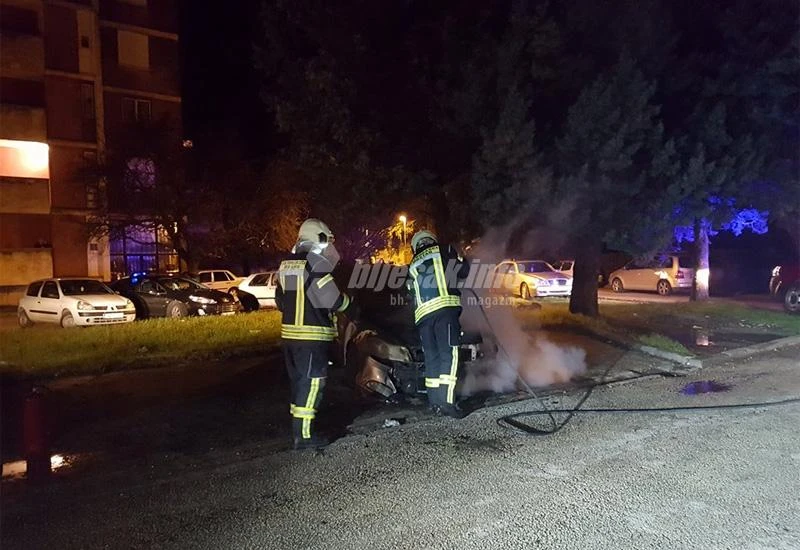 Mostar: U požaru izgorio osobni automobil