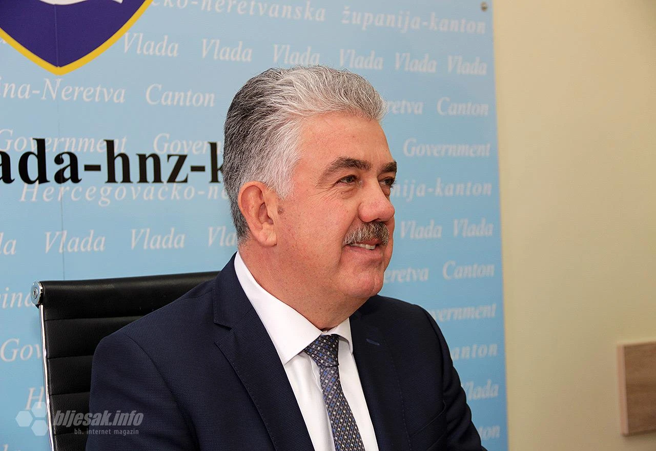 Prosvjede zdravstvenih radnika Vlada HNŽ-a ne može rješiti sama