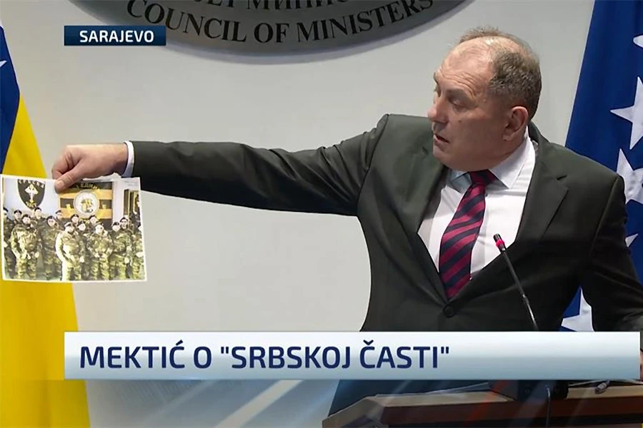 Mektić: Dodik formira paravojne postrojbe, sve podsjeća na '91