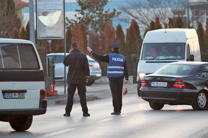 ŽZH: U šest prometnih nesreća ozlijeđene dvije osobe