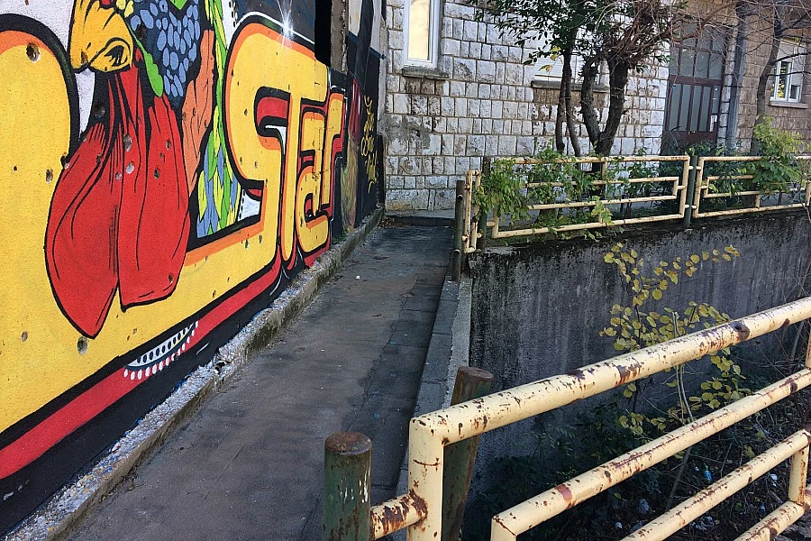 Vijeće mladih tražit će da se zapečate svi ulazi u Staklenu banku