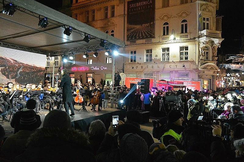 Počela trodnevna novogodišnja manifestacija