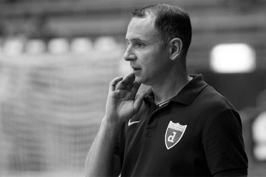 Jedan od osnivača Futsal Dinama se srušio na teren i preminuo