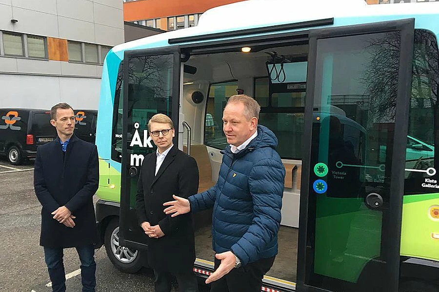 U promet se uvode minibusovi bez vozača