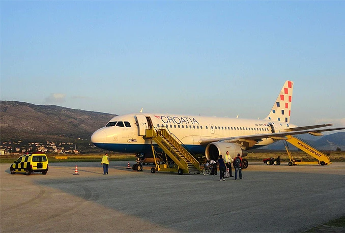 Od lipnja 2018. let Zagreb – Mostar