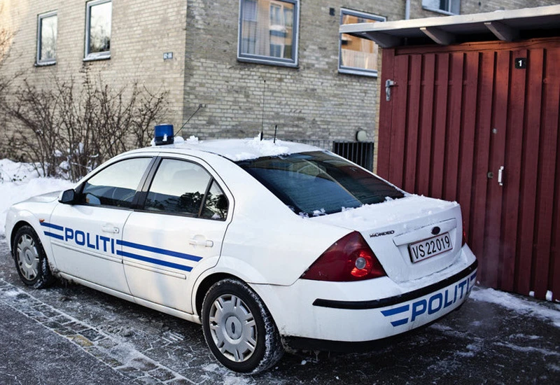 Diler droge s 1.000 jointa ušao u policijsko vozilo misleći da je taksi
