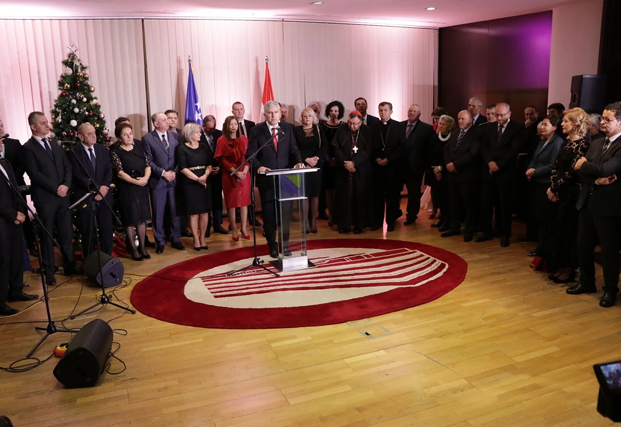 Iz SDA objasnili zašto nisu došli na Božićni prijem kod Čovića