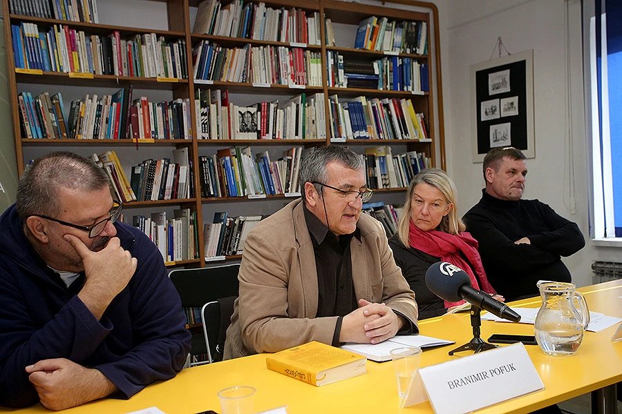 Komemoracija za Praljka: Povijesni i politički kič u hramu kulture