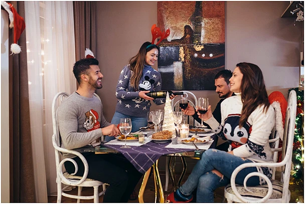 Blagdanska trpeza kod Tee Bošković sa Sarah Rasnek