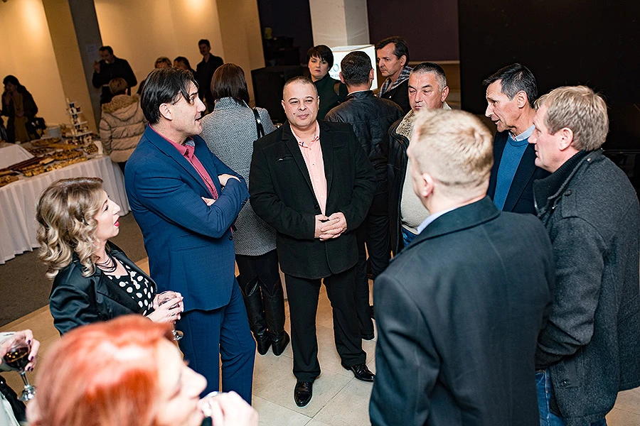 ''Šećer je sitan osim kad je kocka'' pred mostarskom publikom