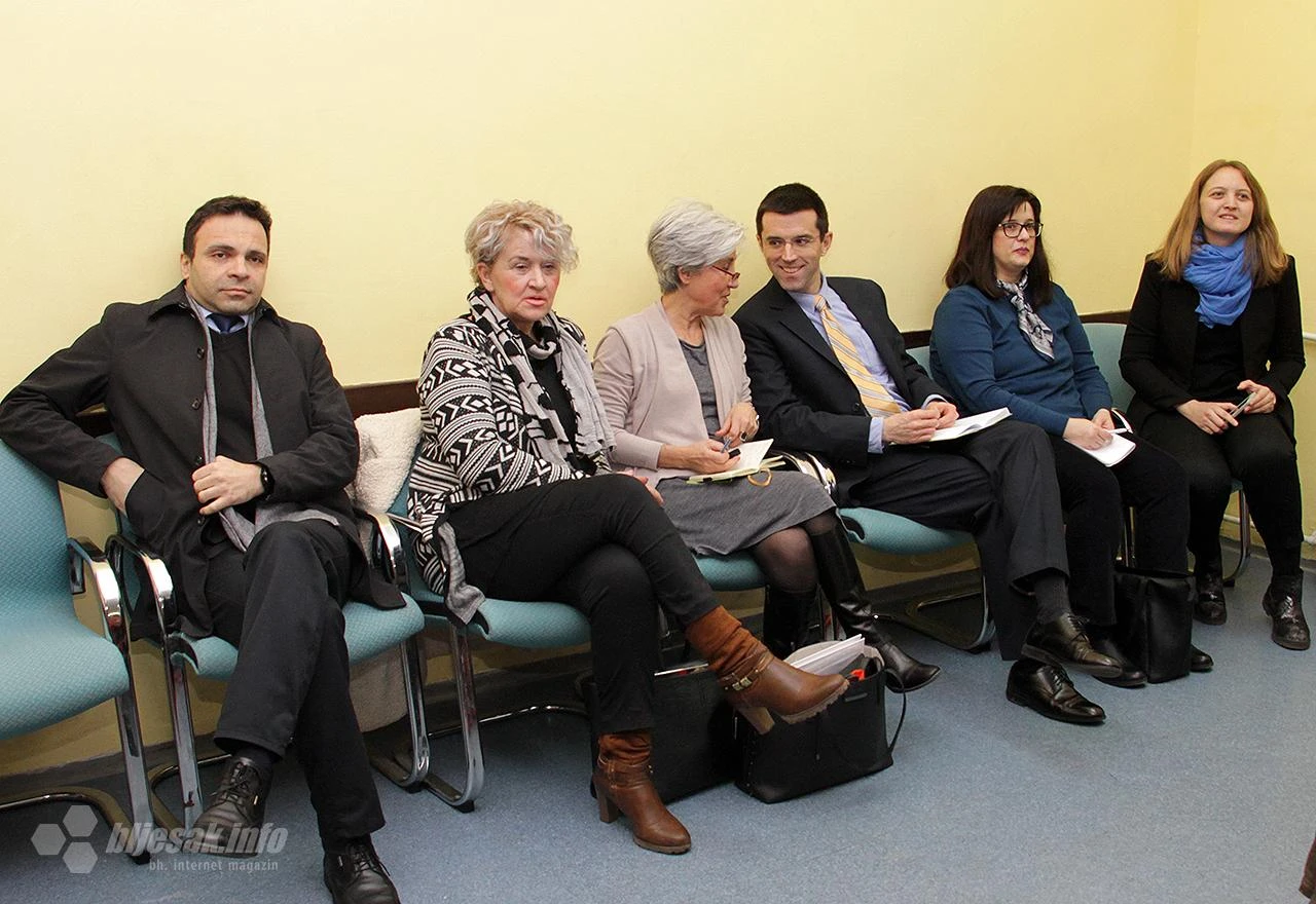 Mostarska djeca protiv maloljetničkog nasilja 