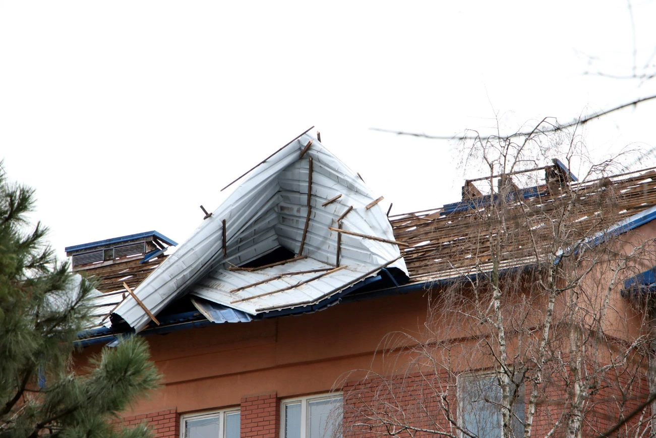 Troje ozlijeđenih u nevremenu