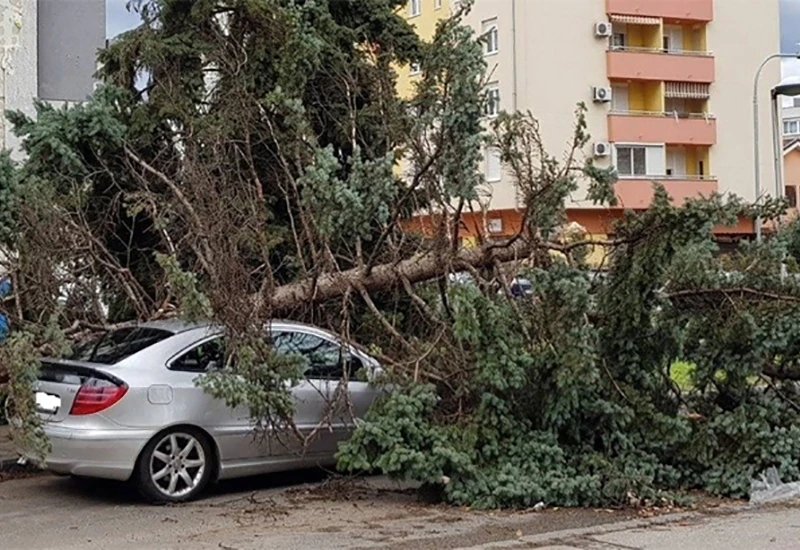 U Banjoj Luci zabilježen olujni vjetar brzine 116 