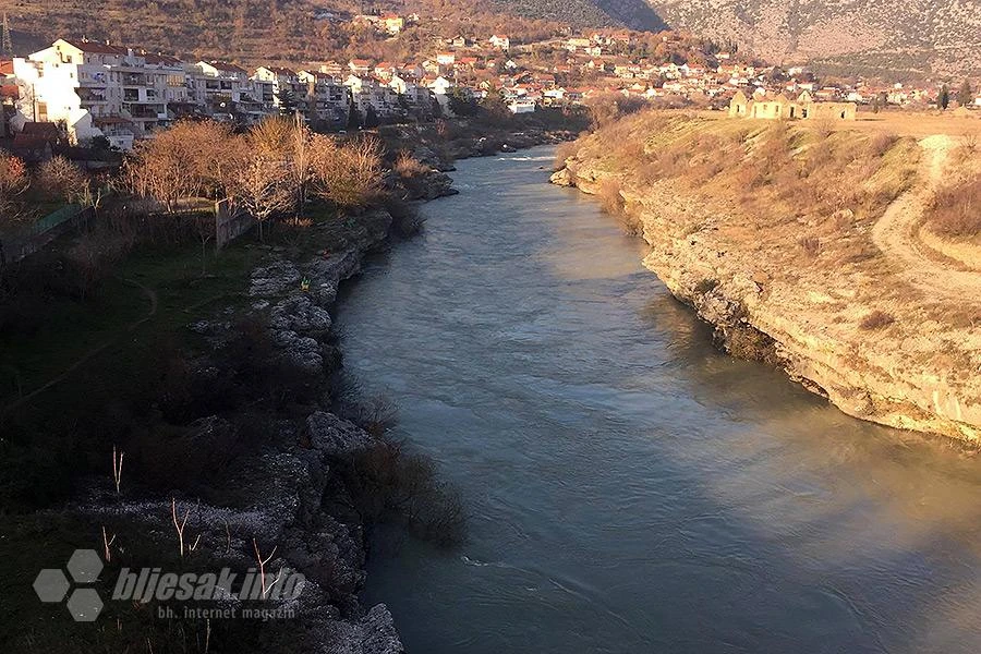 Neretva nikada prljavija i tamnija iz samo jednoga razloga