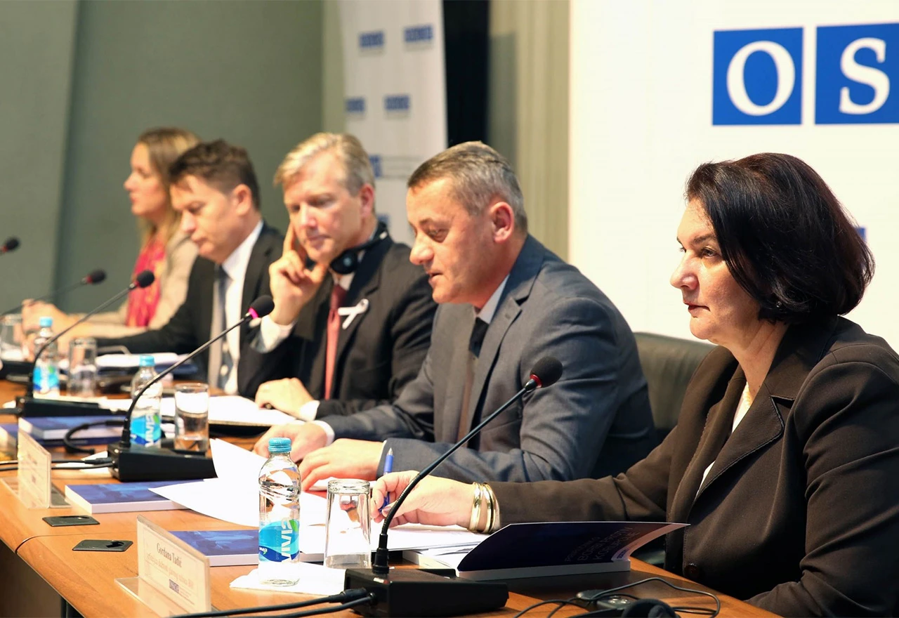 Korupcija u BiH prožima sve sektore i povezana je s kriminalom