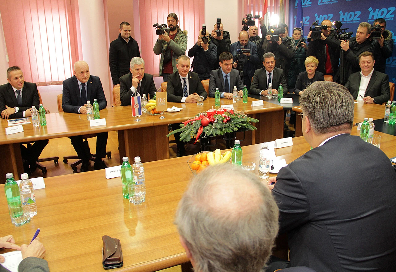 Mostar: Plenković na sastanku u HDZ-u