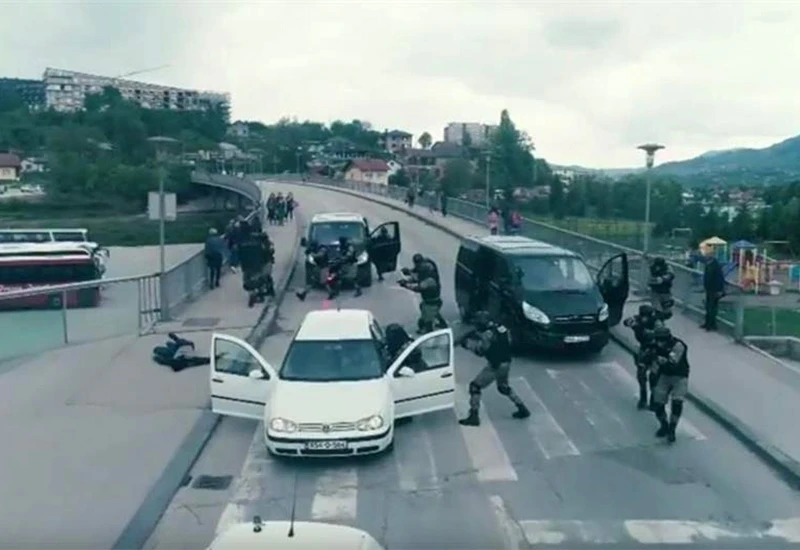 Policija pokrenula veliku akciju na 26 lokacija