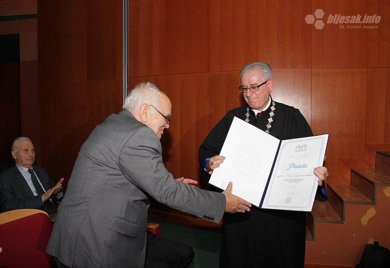Objavljena monografija "Dvadeset godina Medicinskoga fakulteta"